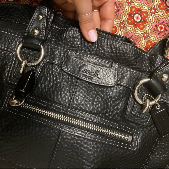 Coach Penelope Pebble Leather Black Handbag Shoulder Bag Purse - Picture 3 of 16